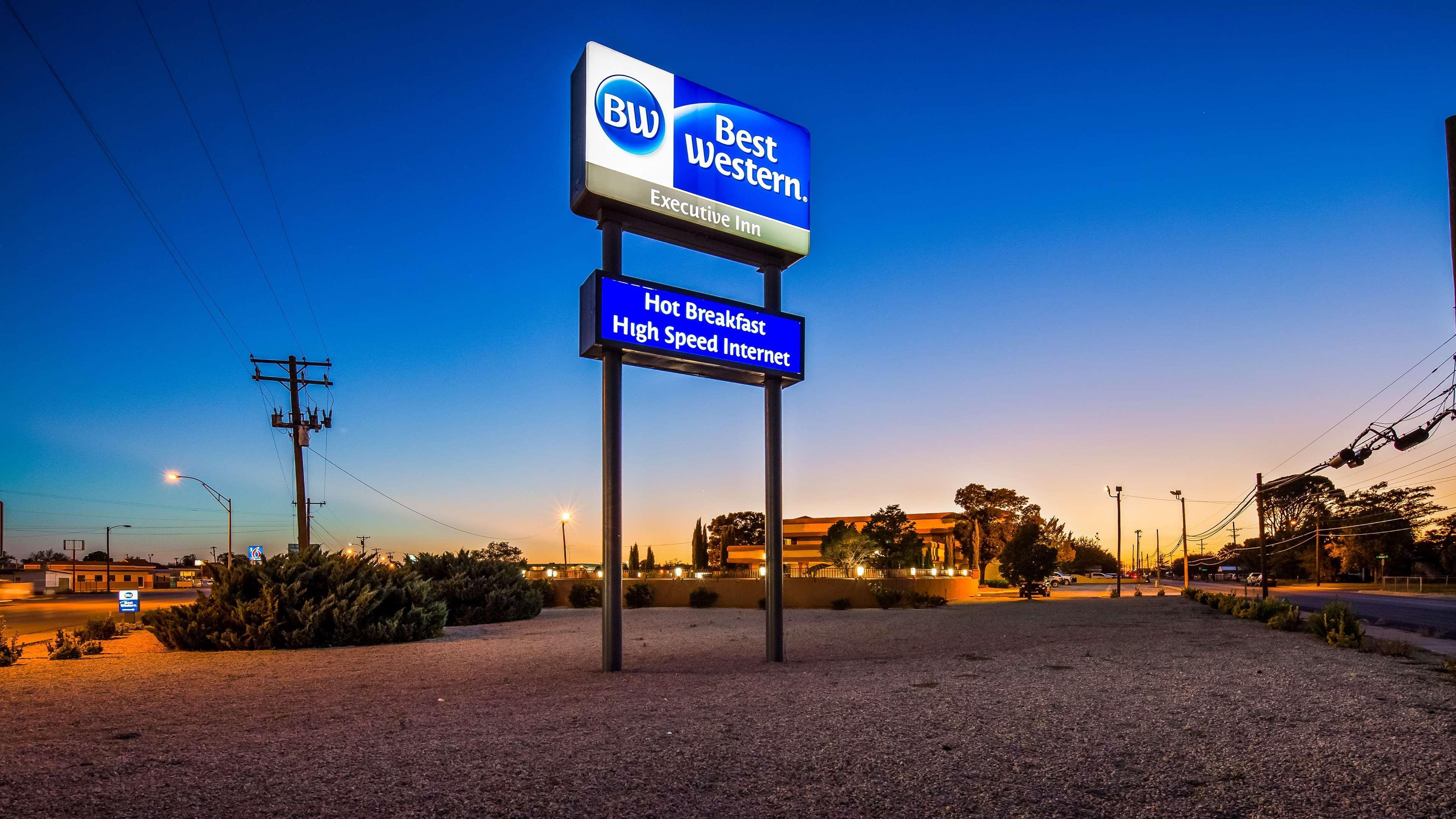 Best Western Executive Inn Hobbs Bagian luar foto