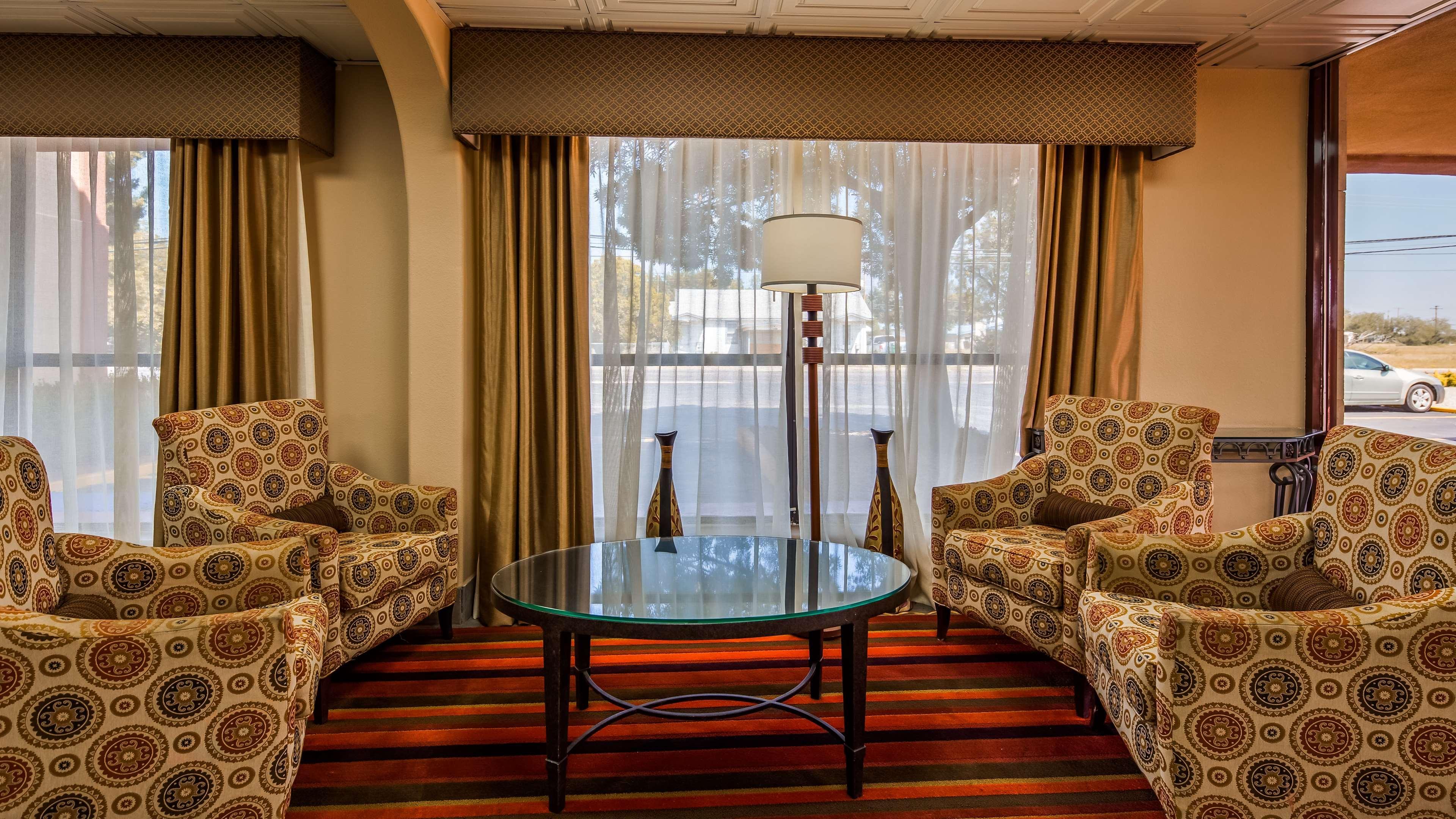 Best Western Executive Inn Hobbs Bagian luar foto