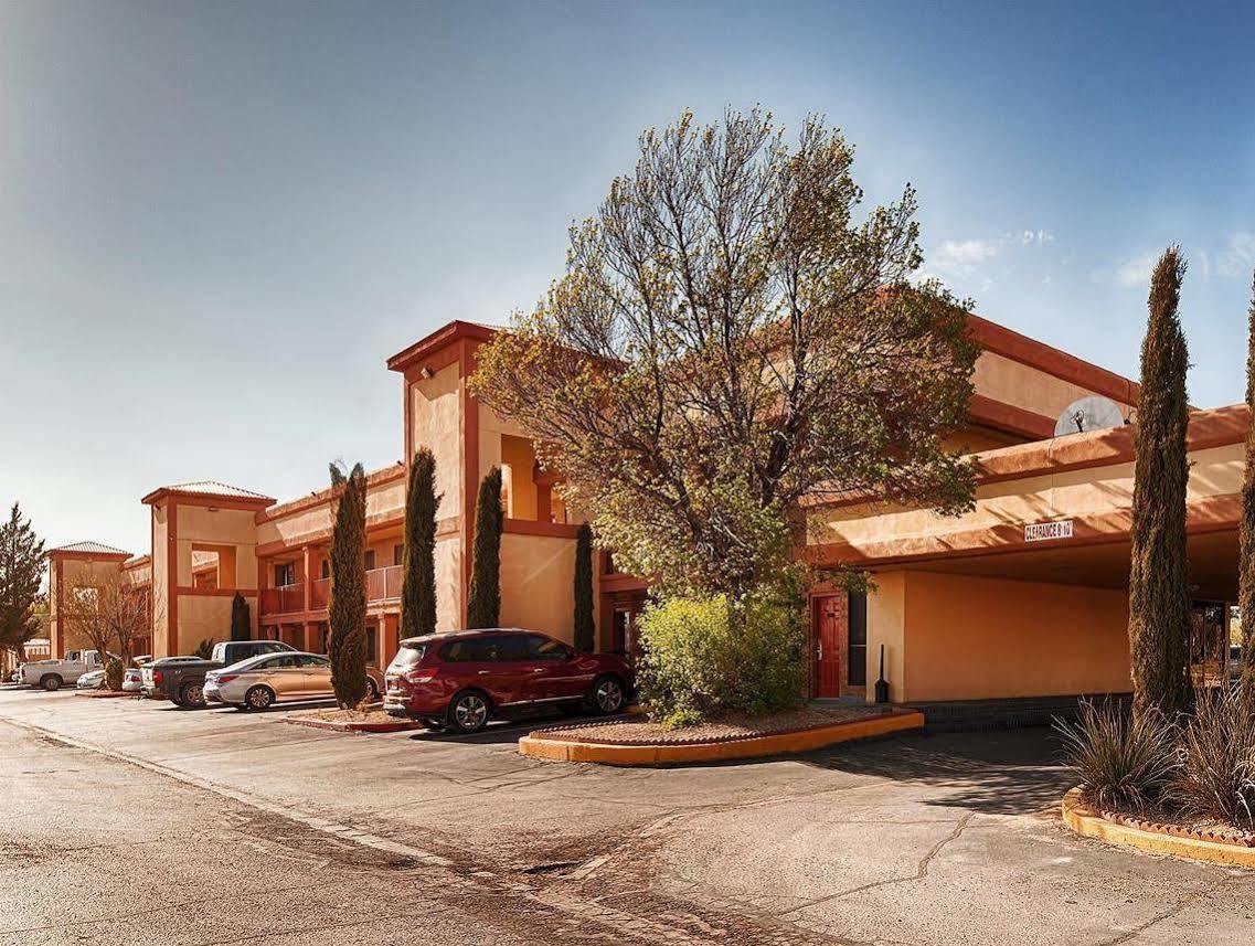 Best Western Executive Inn Hobbs Bagian luar foto